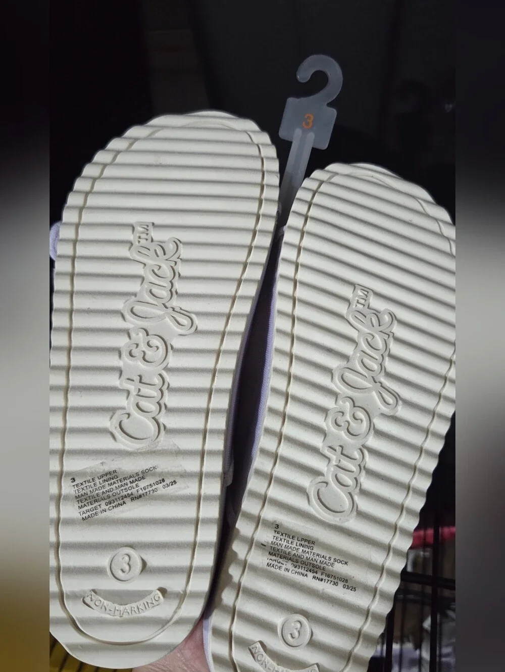 Cat & Jack girls sandals/Size: 3 Junior/3 Youth